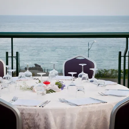 Hotel Plaza 4*